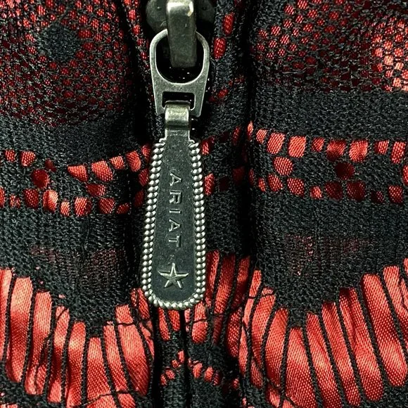 Women's Red Patterned Vest - Picture 6 of 8